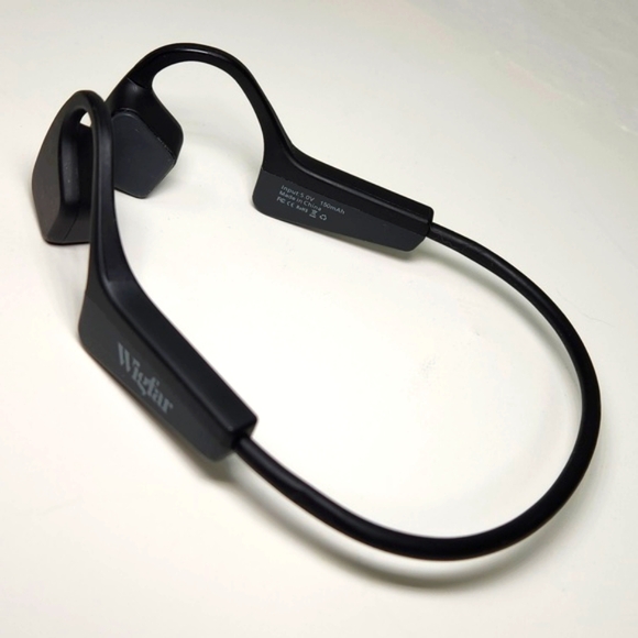 WIGFAR Bone Conduction Bluetooth Headphones in Original Retail Box w/accessories - Picture 5 of 15